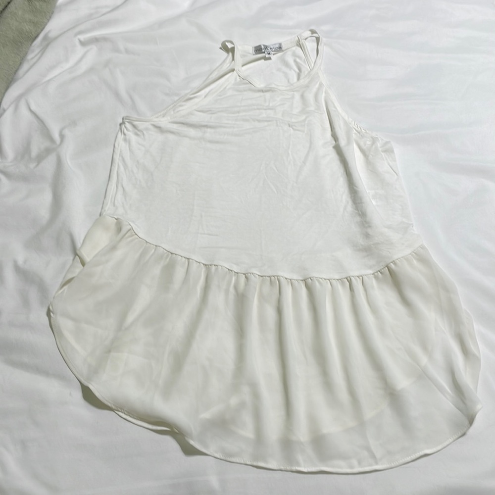 White flowy Mia Moa size medium tank